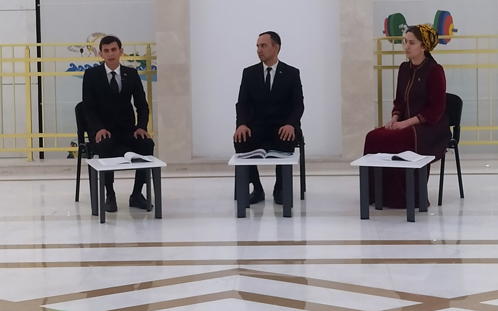  Täsirli geçen söhbetdeşlik